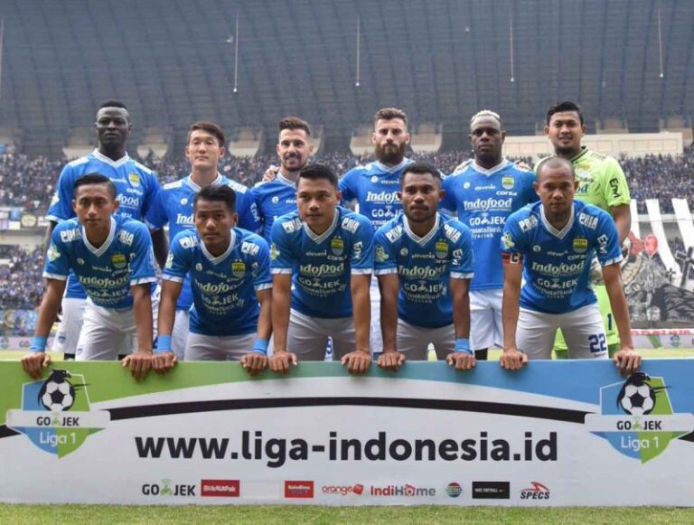 klub-sepak-bola-terkenal-persib-bandung