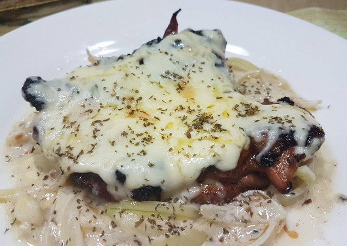 mengenal-lezatnya-makanan-poulet-au-fromage-yang-menggoda
