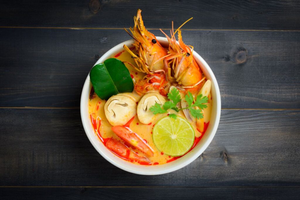 mengenal-rasa-dan-asal-usul-makanan-tom-yum-thailand