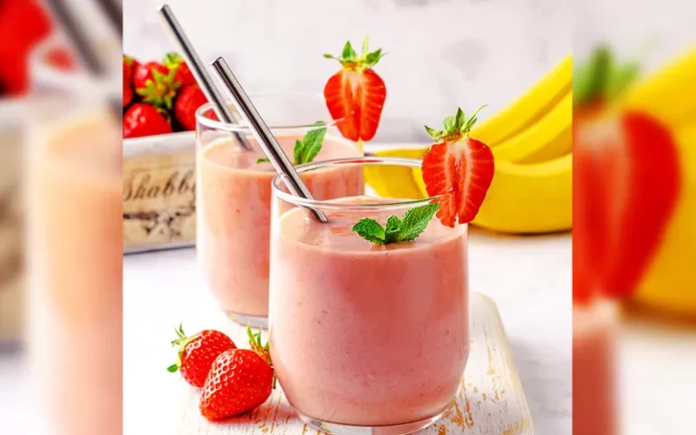 lezatnya-minuman-strawberry-smoothie-segar-dan-menyegarkan