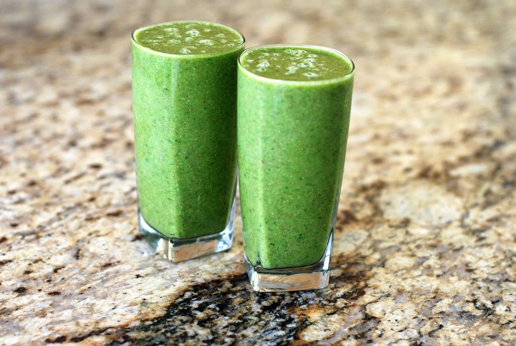 manfaat-dan-cara-membuat-minuman-jus-daun-katuk-yang-segar