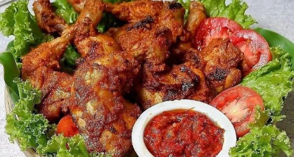 mengenal-lezatnya-ayam-bumbu-rujak-cita-rasa-pedas-manis