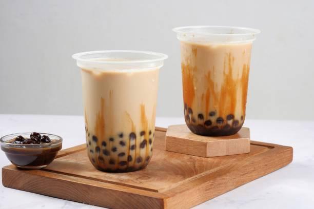 menikmati-rasa-lezat-minuman-brown-sugar-pearl-milk-tea