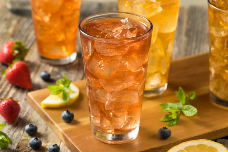 nikmatnya-minuman-es-teh-manis-segar-dan-menggoda-selera