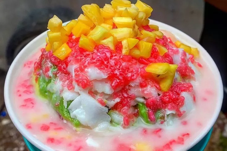 segarnya-minuman-es-campur-mangga-yang-menggoda-selera