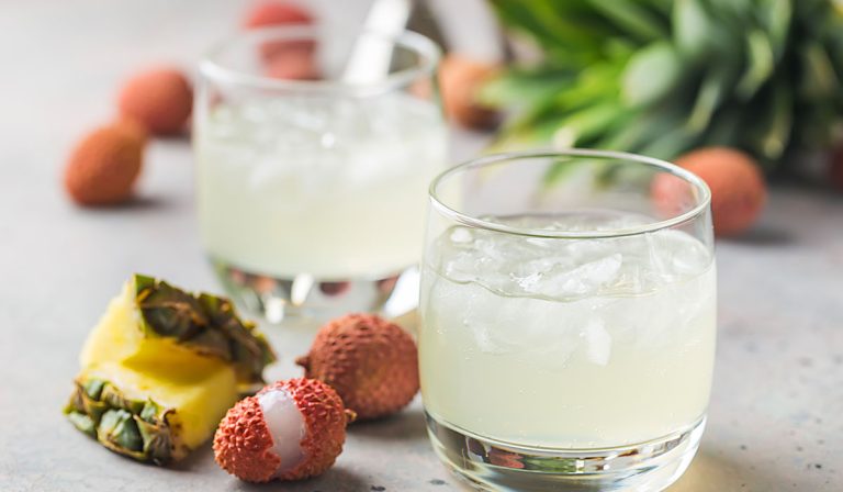 segarnya-minuman-jus-leci-manis-dan-menyegarkan-untuk-segala-suasana