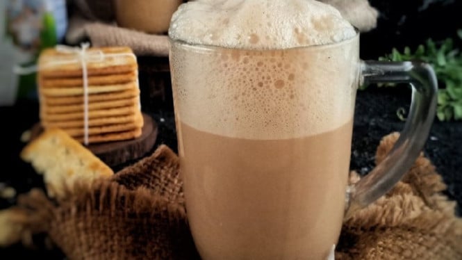 menikmati-sensasi-lezat-minuman-teh-creamy-yang-segar