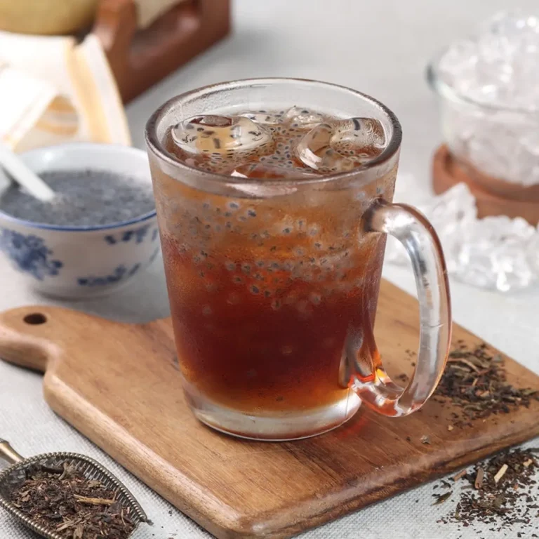 minuman-teh-selasih-rasa-segar-dan-manis-yang-menggoda