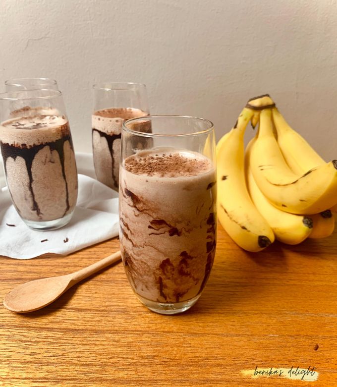 resep-minuman-banana-choco-smoothie-yang-segar-dan-lezat